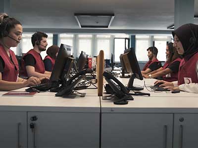 Talep Şikayet Dijital Yönetimi İngilizce Seslendirme