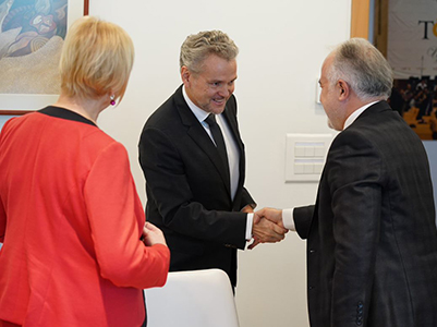 B66ef445 Fc3d 4Bfe B34d 93B4a0543e06